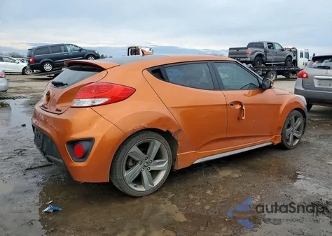 2015 Hyundai Veloster Turbo z USA, uszkodzony, nr VIN KMHTC6AE1FU231696